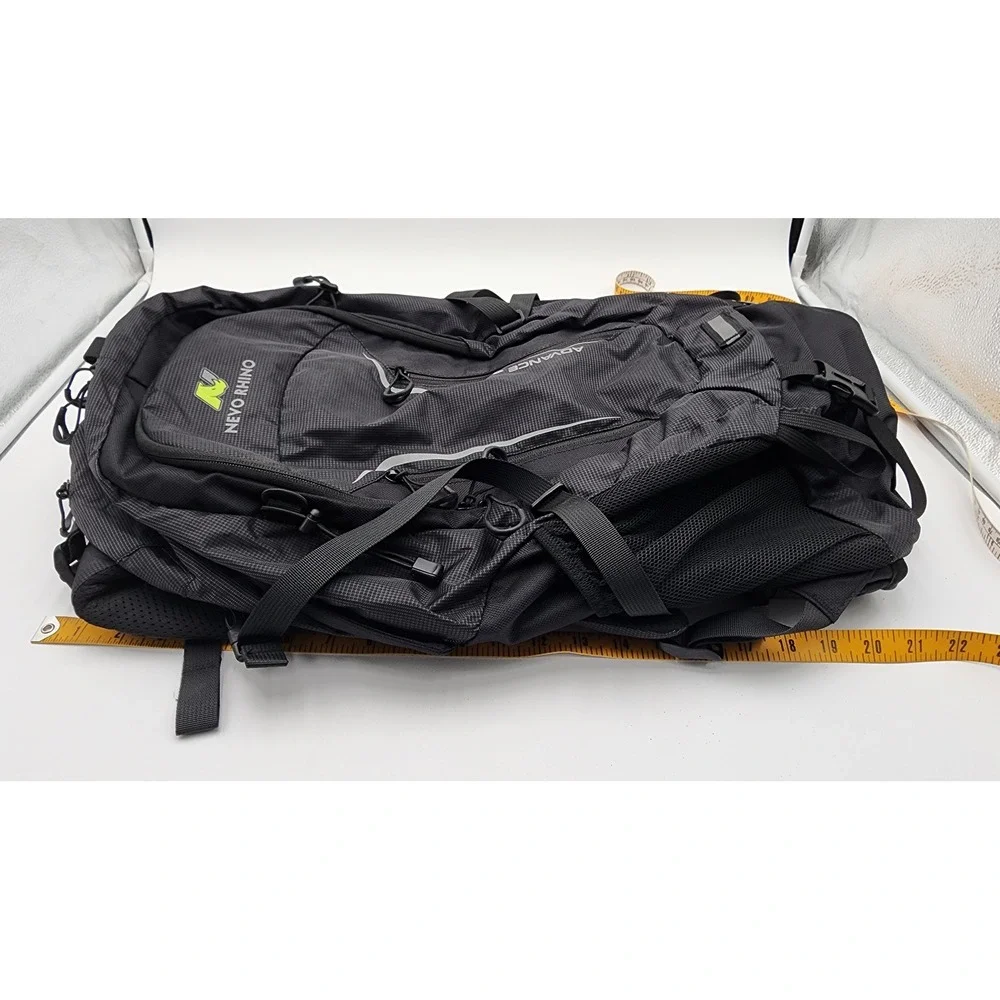 Nevo Rhino Advance 45 Backpack Unisex Black Excellent Hiking Camping Gear